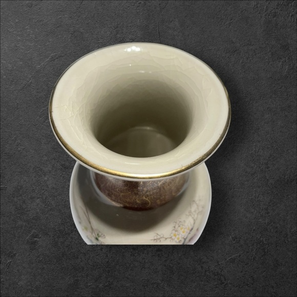 Vintage Japan Satsuma Floral Peacock 10 1/2” Vase Crackle Pattern - Picture 9 of 13